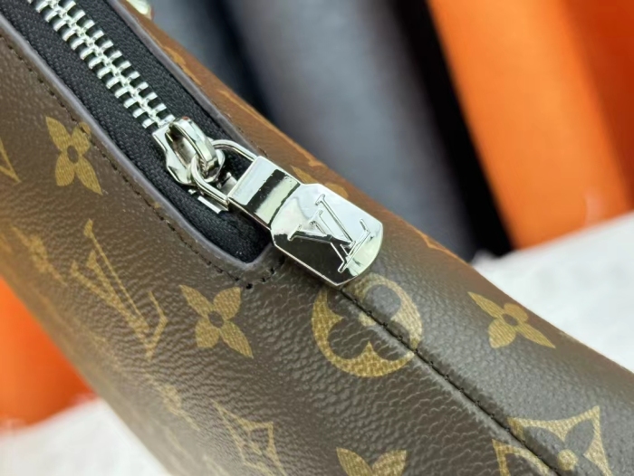 Louis Vuitton New Pouch Damier Graphite  Clutch Bags Size 21*27*5cm