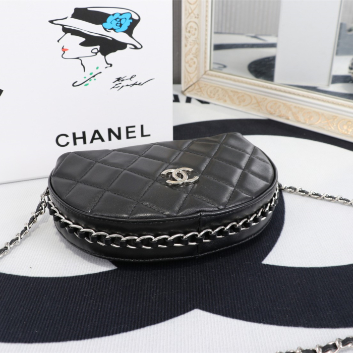 Chanel Chain Shoulder Bags Black White