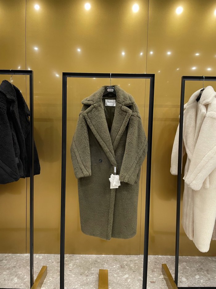Max Mara Teddy fur long coat Size XS-M