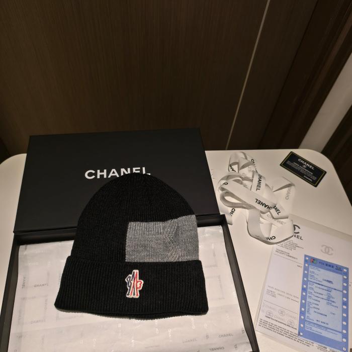 Moncler Knitted Hat