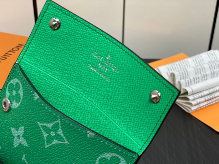 Louis Vuitton M83153 Card Holder Size 7.5*10*0.5cm
