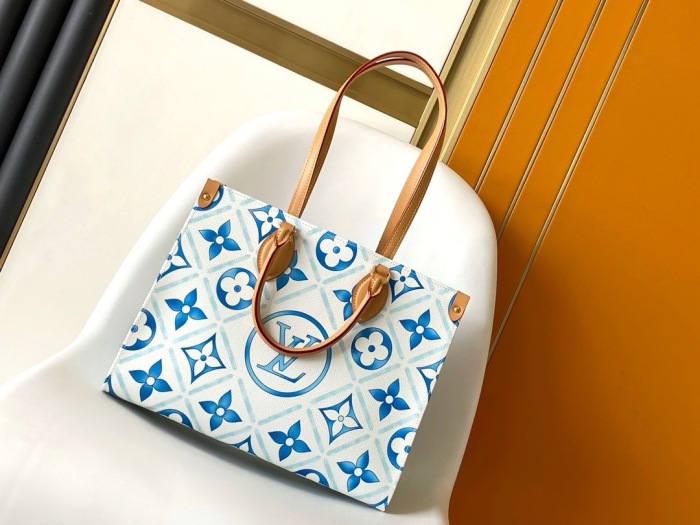 Louis Vuitton M11262 OnTheGo MM Shopping Bags Size 35*27*14cm