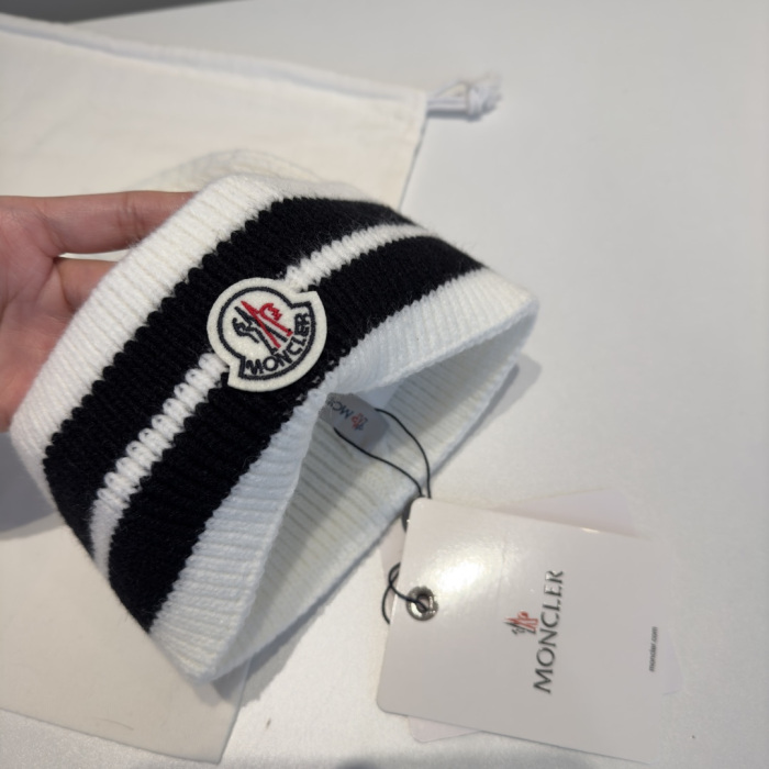 Moncler Knitted Hat