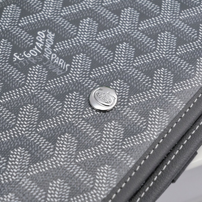 Goyard Shoulder Bags Size 20.5*14*2cm