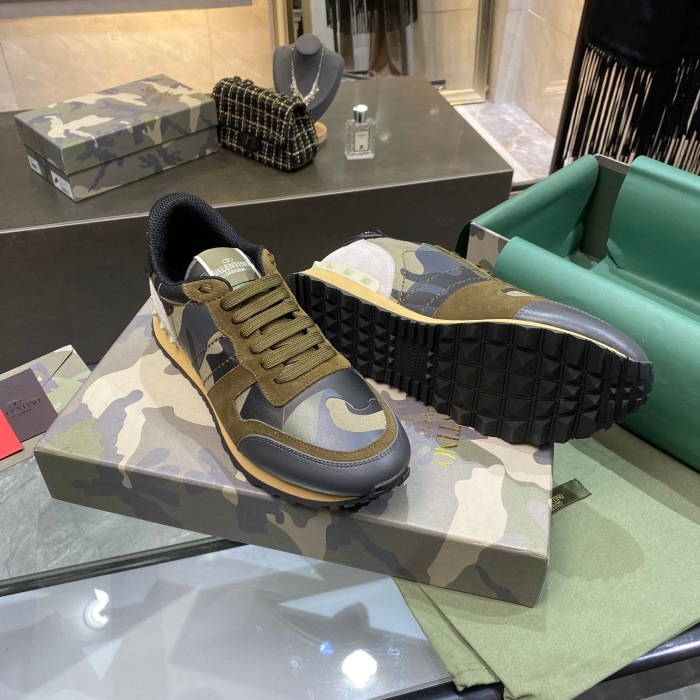 Valentino Camouflage Rockrunner Sneaker Size 39-45   11-Color