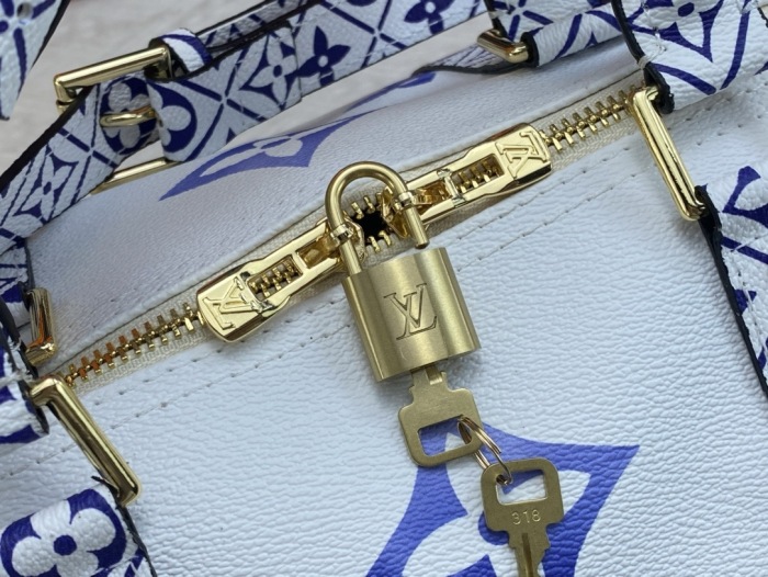 Louis Vuitton Keppall Travel Bags 50*29*23cm