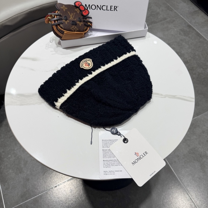 Moncler Knitted Hat