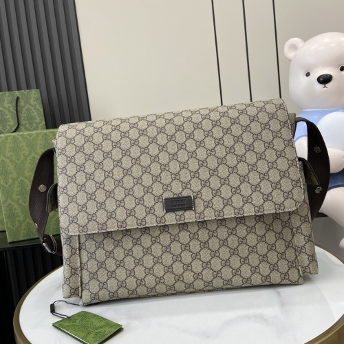 Gucci GG Supreme Shoulder Bags Size 44*28*14cm
