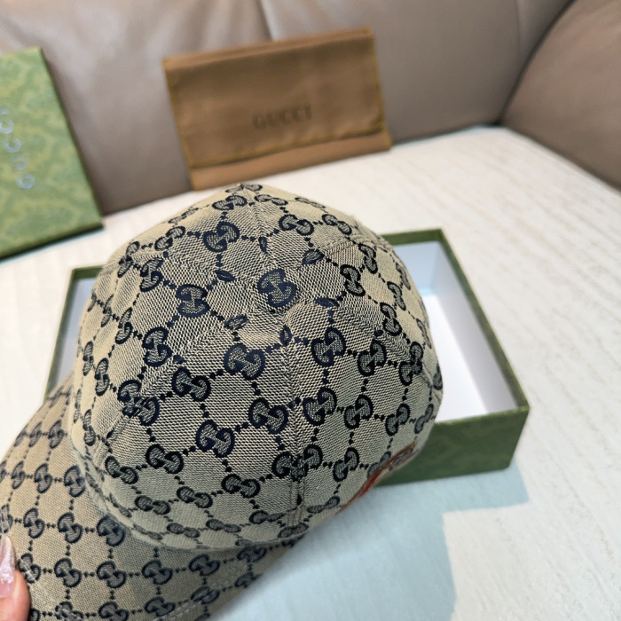 Gucci Baseball Cap 4-Color