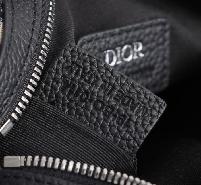 Dior Mens Shoulder Bags 18*14.5*6cm