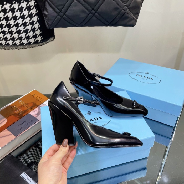 Prada Brushed Leather Pumps Size 35-41 5-Color