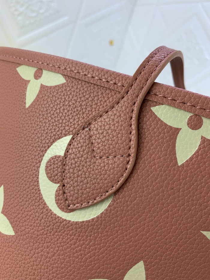 Louis Vuitton Shopping Bags 32*29*17cm