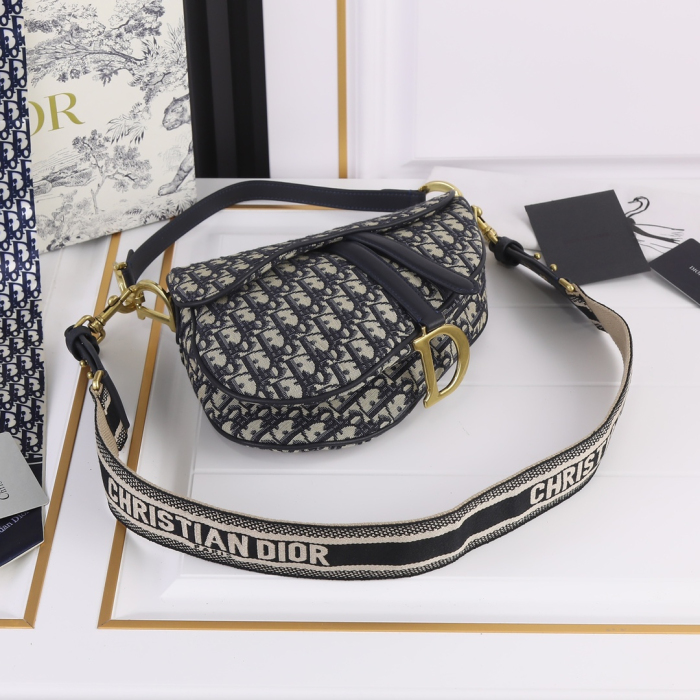 Dior Saddle Bags With Strap for Women Size 25.5*20*6.5cm