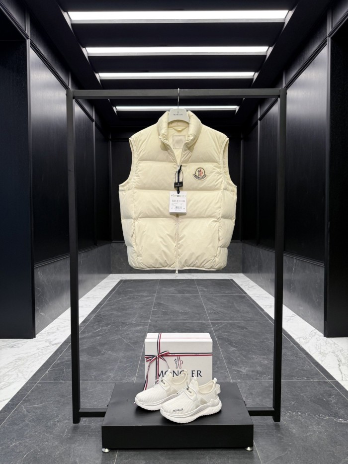 Moncler Unisex Vest Size S-3XL