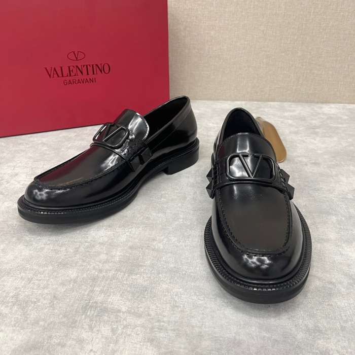 Valentino Volgo Chain Loafer Size 39-45   9-Color