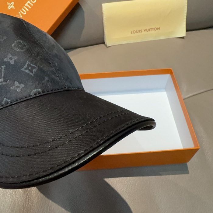 Louis Vuitton Baseball Cap 2-Color