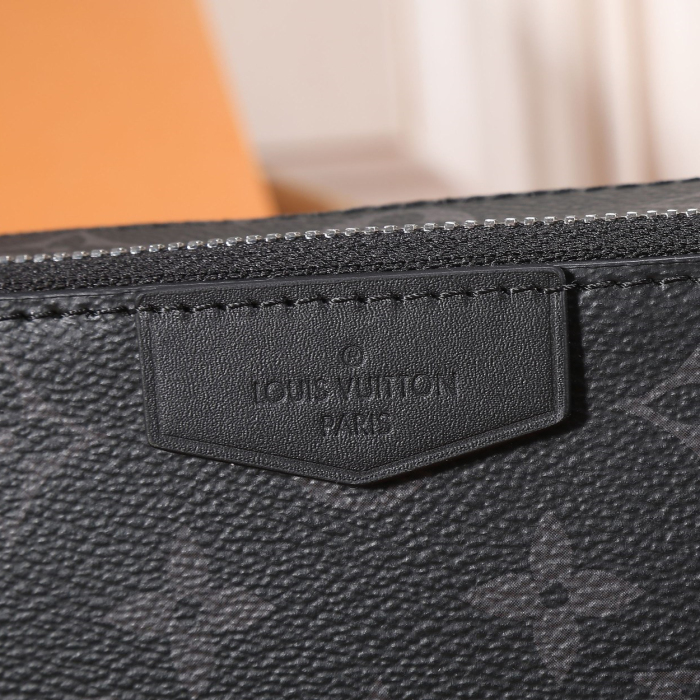 Louis Vuitton M81260 Alpha Wearable Wallet Men Bags Size 18.5*11*6.5cm