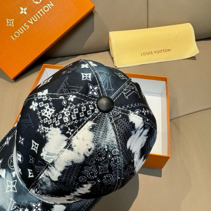 Louis Vuitton Baseball Cap 5-Color