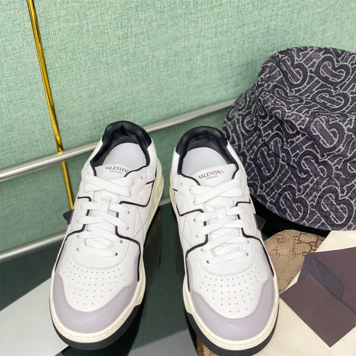 Valentino One Stud Low-Top Sneaker Size 36-45   10-Color