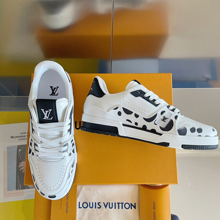 Louis Vuitton x YK LV Trainer Sneaker for Men Size 39-45   3-Color