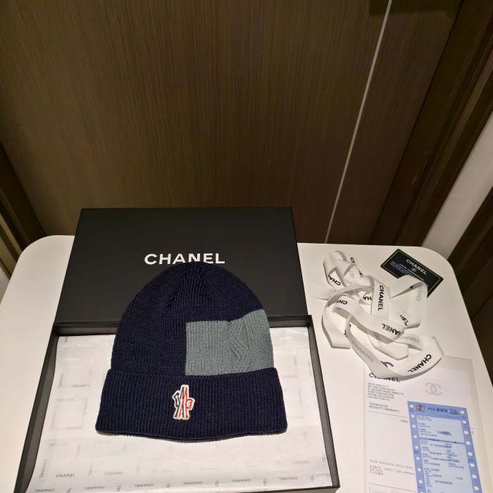 Moncler Knitted Hat