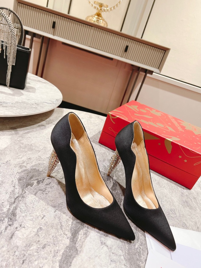Christian Louboutin Lipstrass Pumps Size 35-41 2-Color