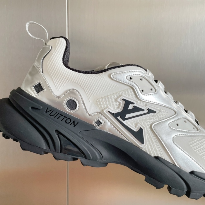 Louis Vuitton LV Runner Tatic Sneaker Size 40-46