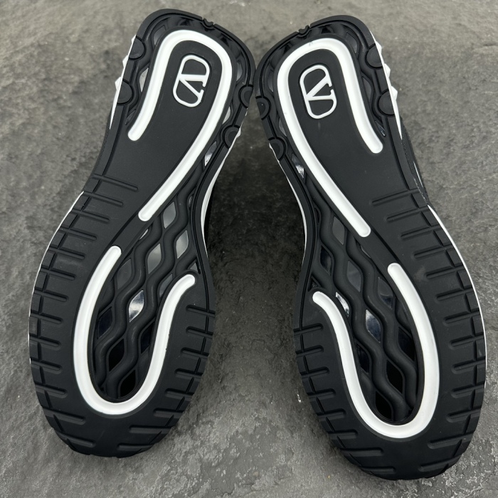 Valentino Men New Sneaker Size 40-45