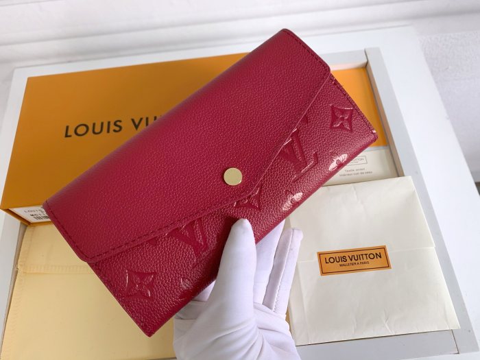 Louis Vuitton Wallet 19*10 cm
