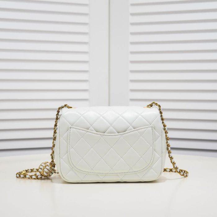 Chanel Chain Shoulder Bags Handbags Size 18*13*7cm 3-Color