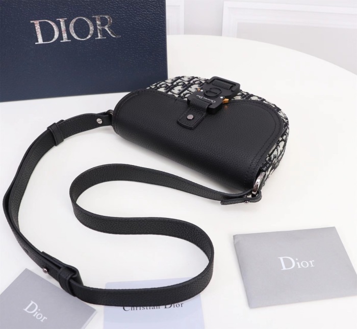 Dior Oblique Men Shoulder Bags Size 19.5*13*4.3cm