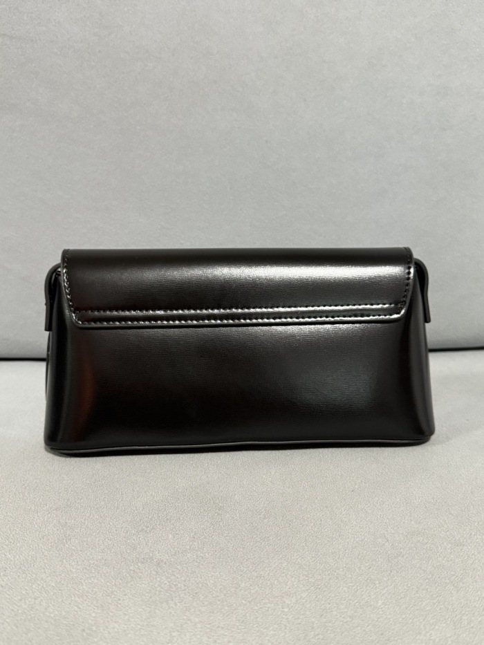 Celine 25ss Lulu Shoulder Bags Size 24*11.5*8cm