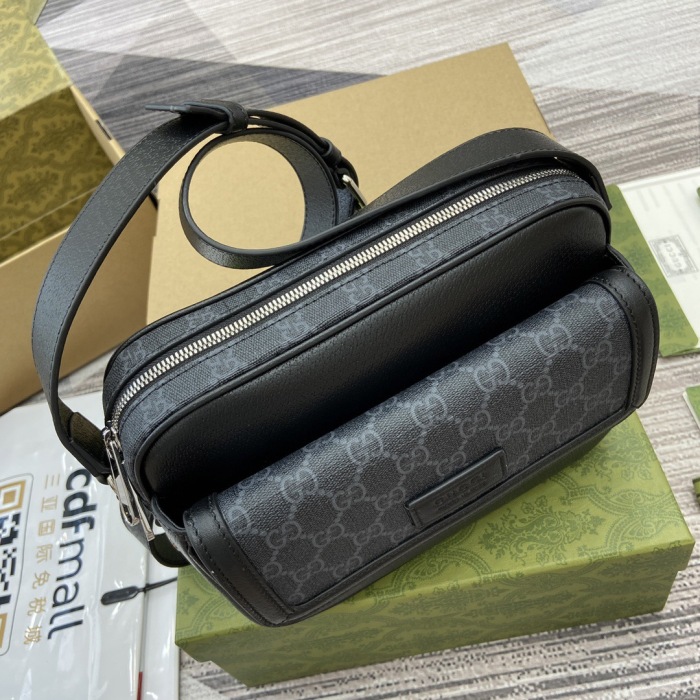 Gucci Kleine GG Shoulder Bags Size 23*18*7cm