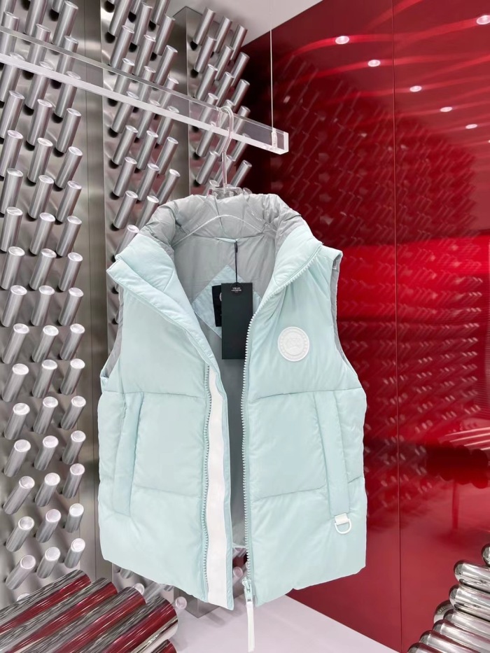 Canada Goose Winter Vest Size XS-XL