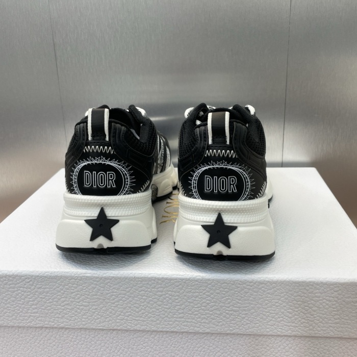 Dior Chrono Sneaker Size 35-41