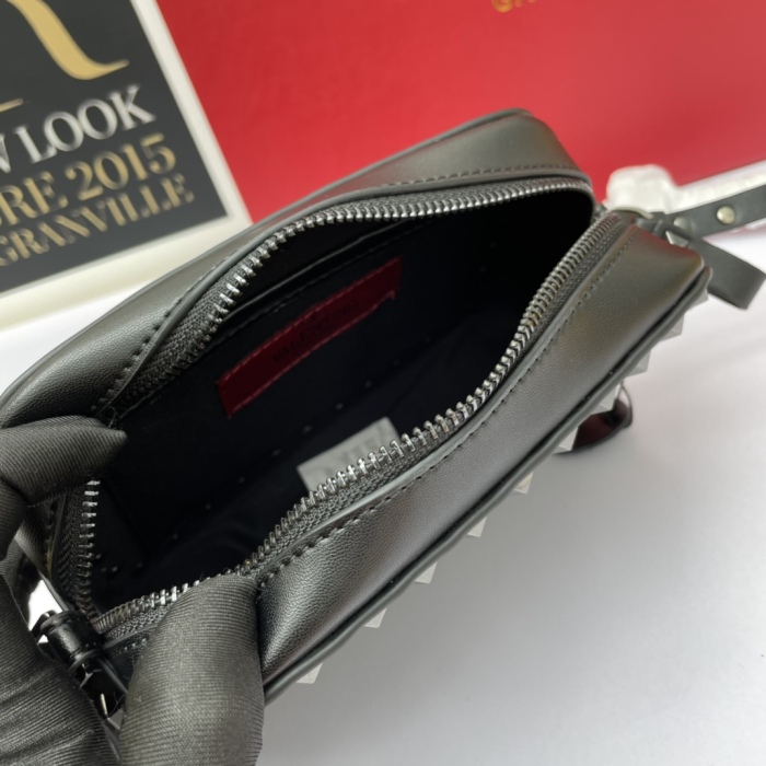 Valentino Women Shoulder Bags 18*12*6cm