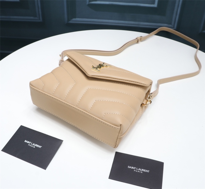 YSL Women Shoulder Bags Size 20cm