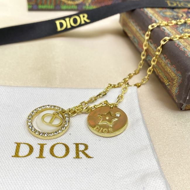 Dior Necklace