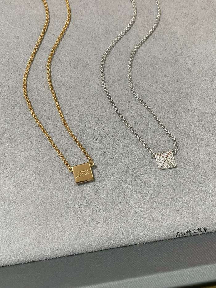 Hermes Necklace