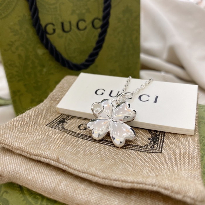Gucci Necklace 42cm