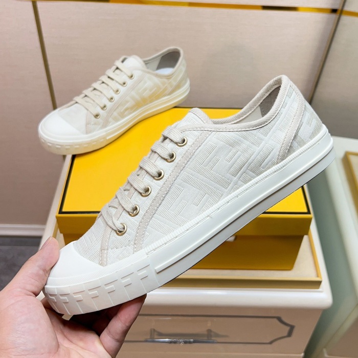 Fendi Domino Low Top Sneaker Size 35-46  4-Color