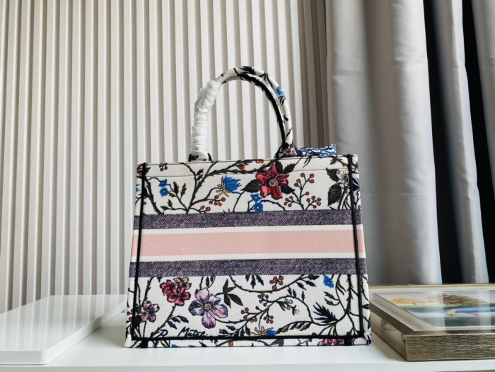 Dior Tote Women Handbags Bags 2-Size