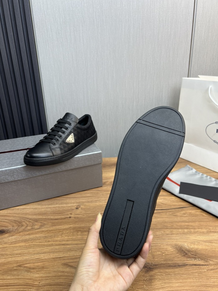 Prada New Sneaker Size 36-46  3-Color