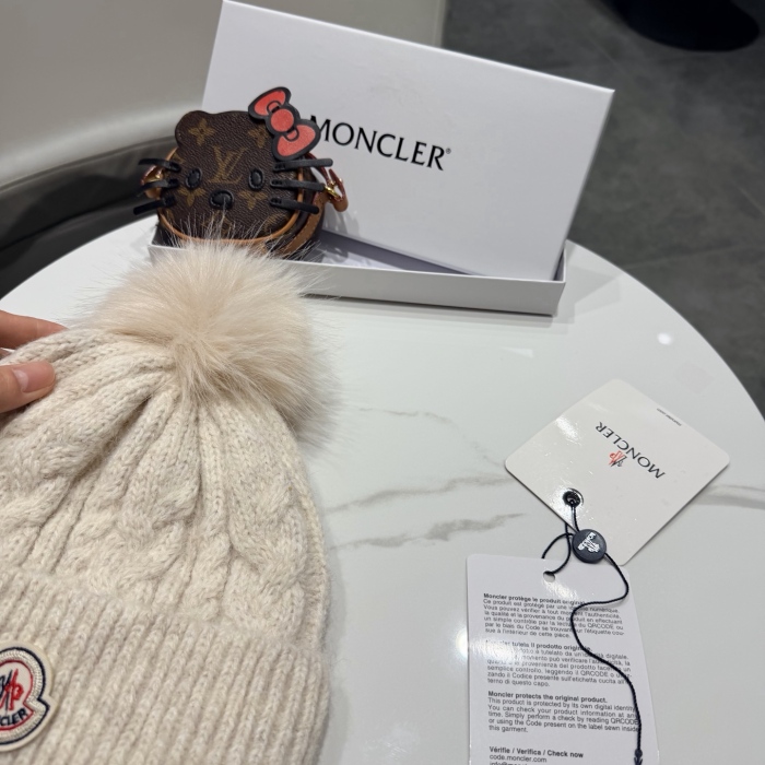 Moncler Knitted Hat