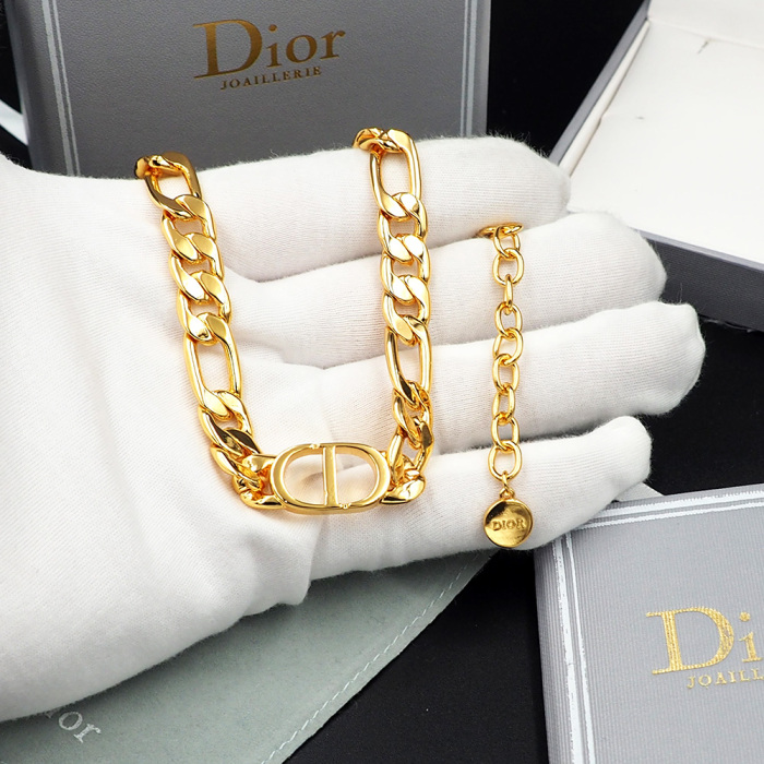 Dior Necklace