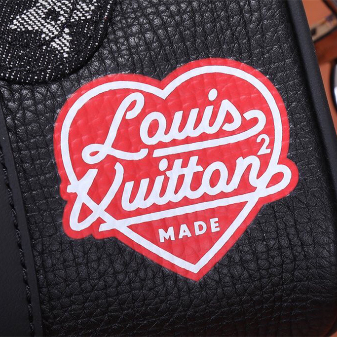 Louis Vuitton Mens Shoulder Bags 21*12*9cm