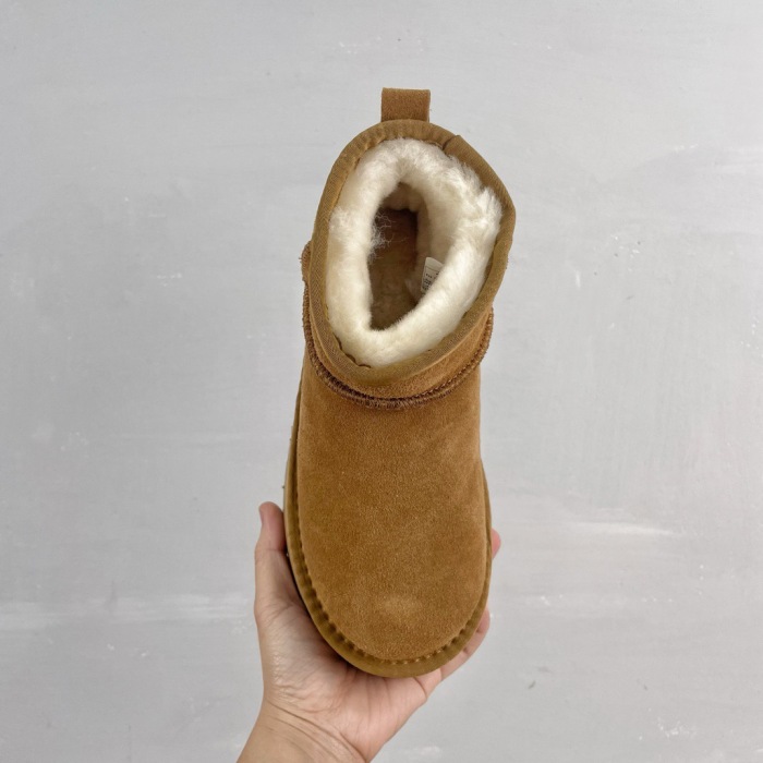 UGG Women Boots Size 35-40