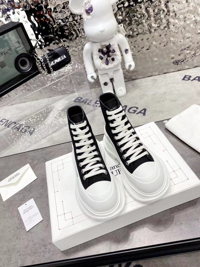 Alexander McQueen Tread Slick High Top Sneaker Size 35-45  4-Color