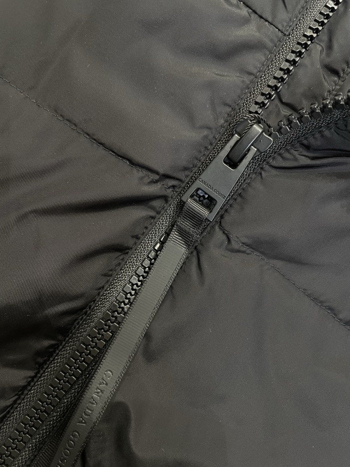 Canada Goose Unisex Down Jacket Size S-XL