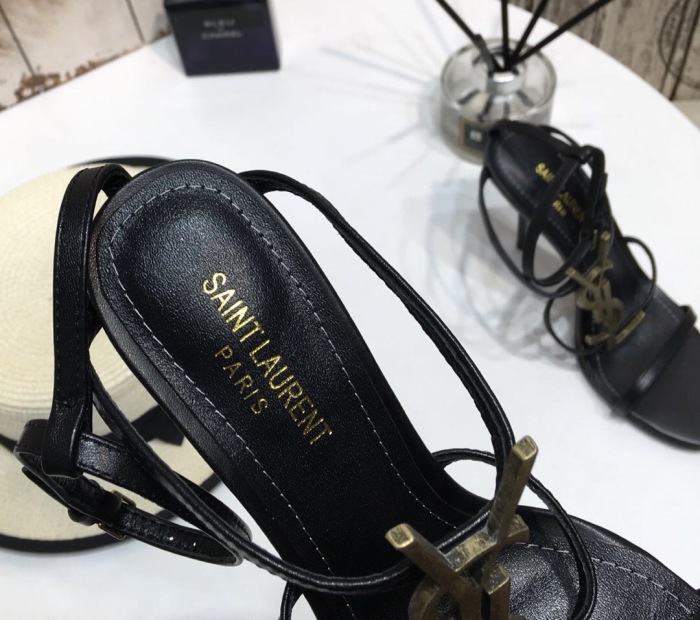 YSL Cassandra Pumps Size 35-41 5-Color